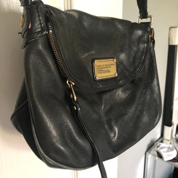 Marc Jacobs Handbags - Marc by Marc Jacobs Black Crossbody Bag